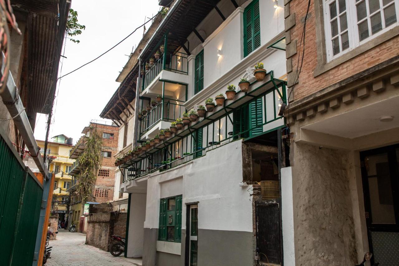 Trekkers Hostel Катманду Екстериор снимка