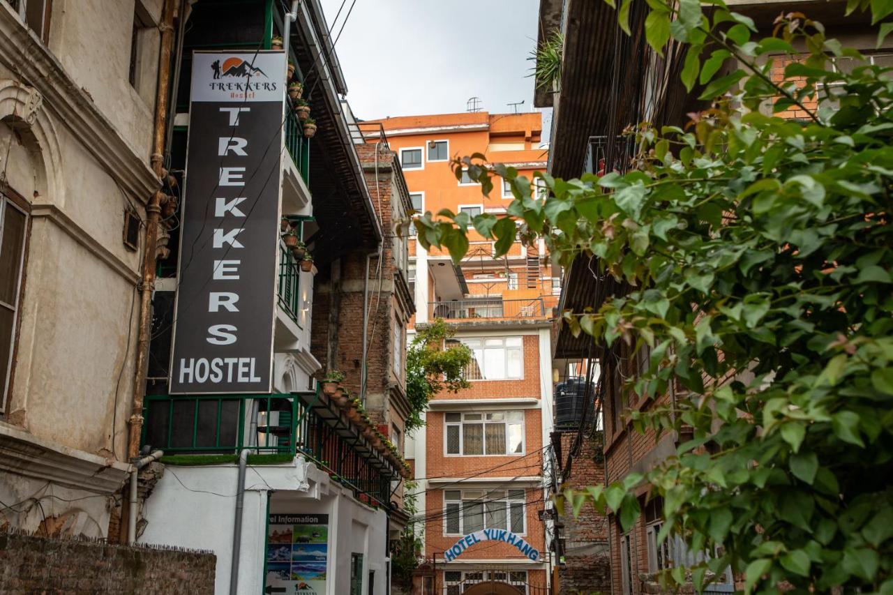 Trekkers Hostel Катманду Екстериор снимка